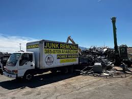 Best Recycling Services for Junk  in Willits, CA